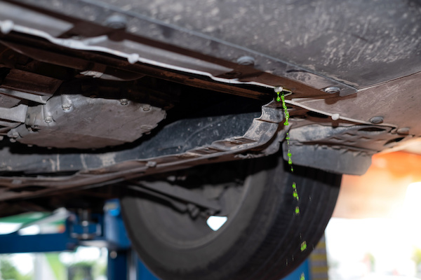 Here’s What to Do When You Catch a Car Fluid Leak 