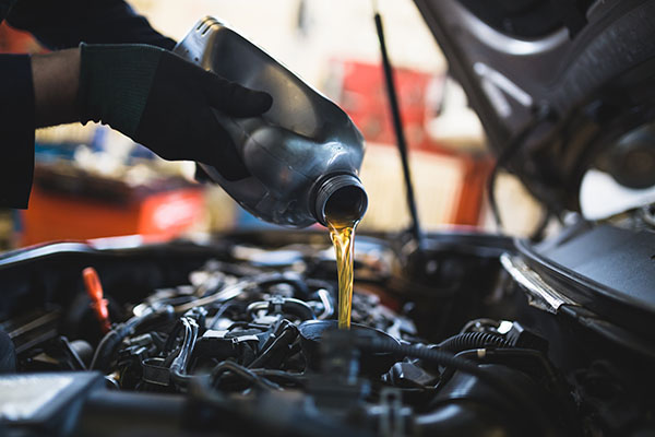 The Truth About Changing Oil When It Changes Color